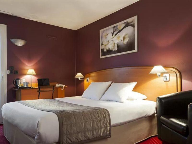 Sky Hotel Goussainville Charles De Gaulle Ngoại thất bức ảnh