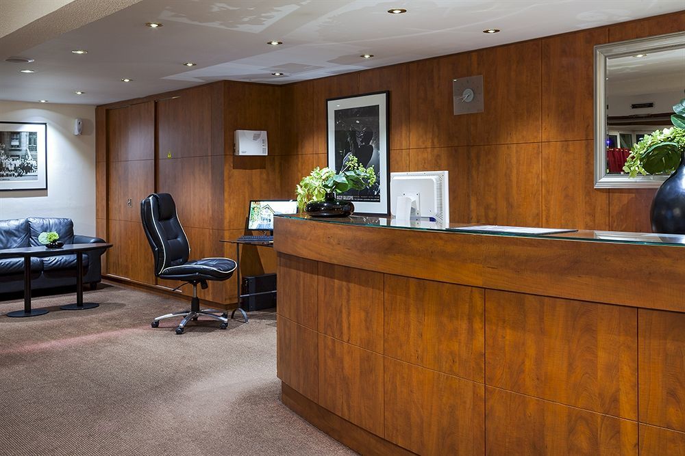 Sky Hotel Goussainville Charles De Gaulle Ngoại thất bức ảnh