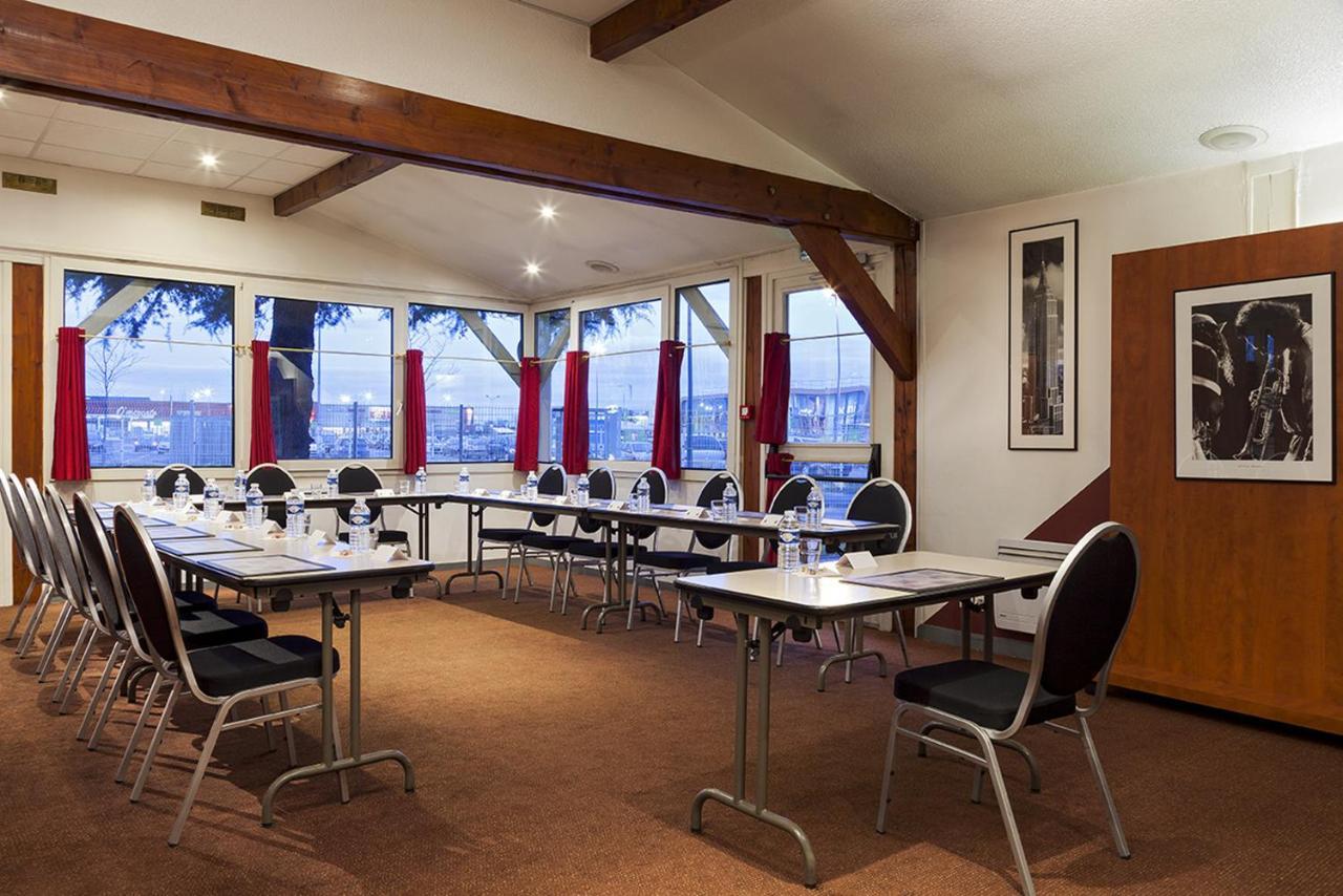 Sky Hotel Goussainville Charles De Gaulle Ngoại thất bức ảnh