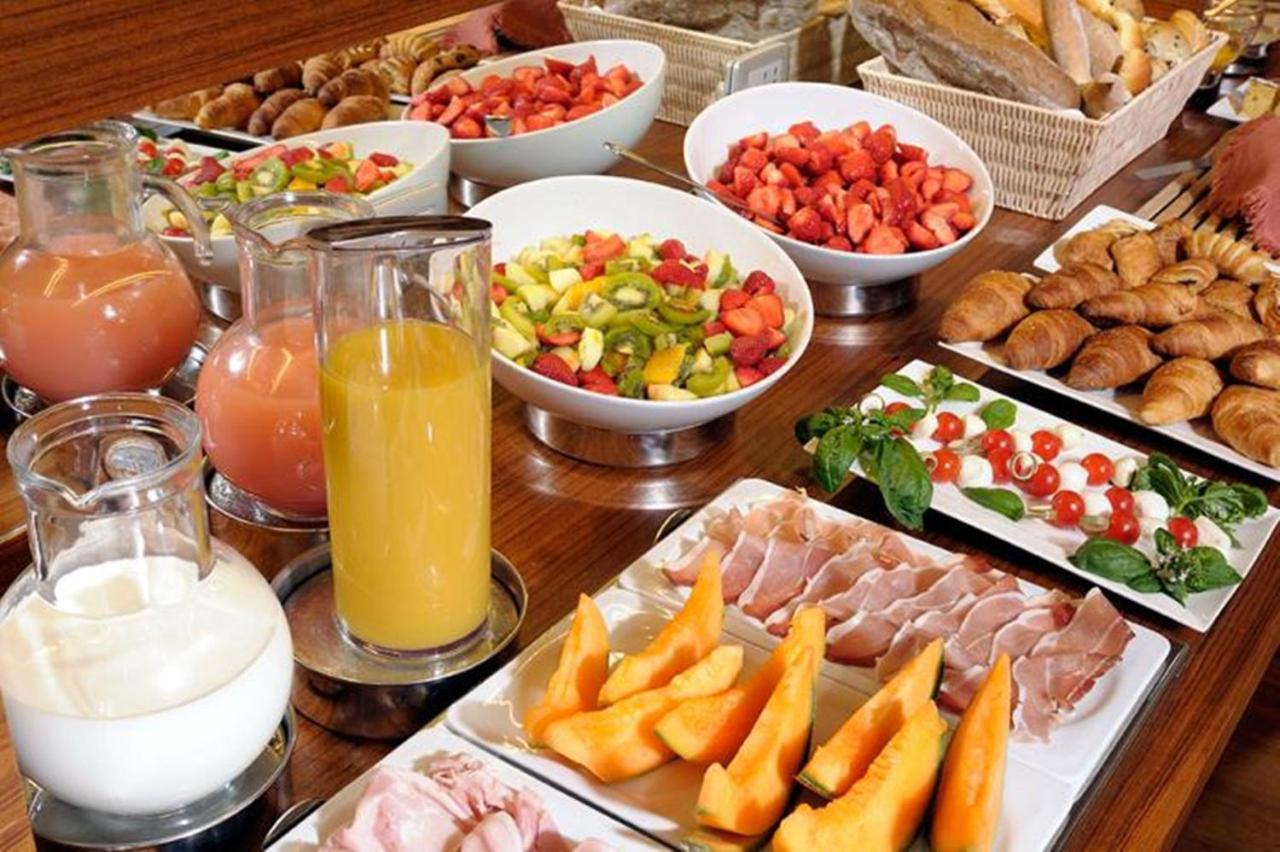 Sky Hotel Goussainville Charles De Gaulle Ngoại thất bức ảnh