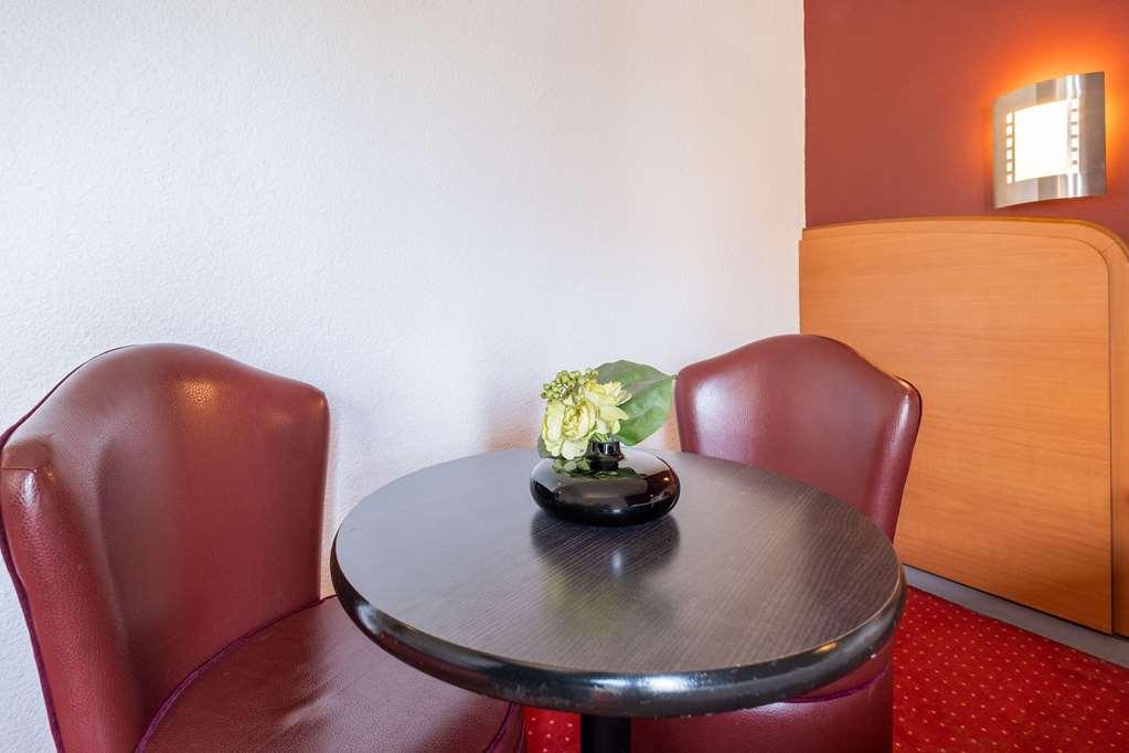 Sky Hotel Goussainville Charles De Gaulle Phòng bức ảnh